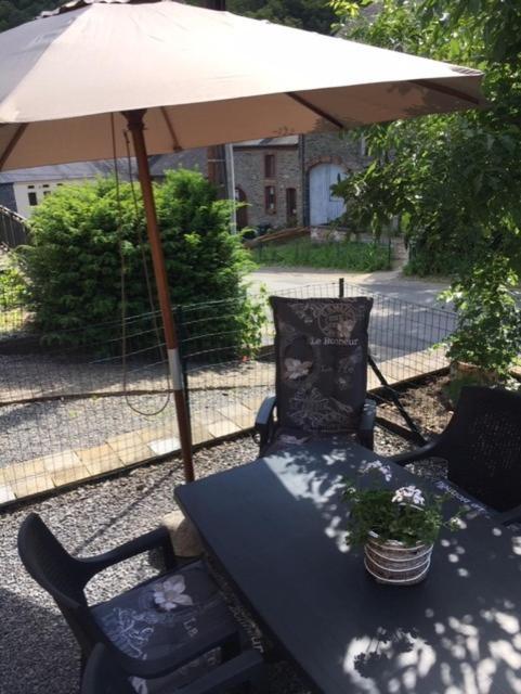 Vieux Logis Een Prachtige Ardeense Vakantiewoning Vresse-sur-Semois ภายนอก รูปภาพ
